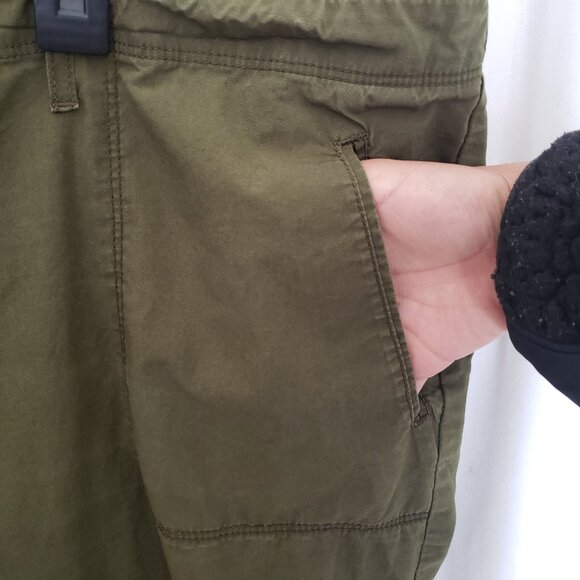 Woman Army Green button zip Pockets Cargo Pants - Picture 8 of 12